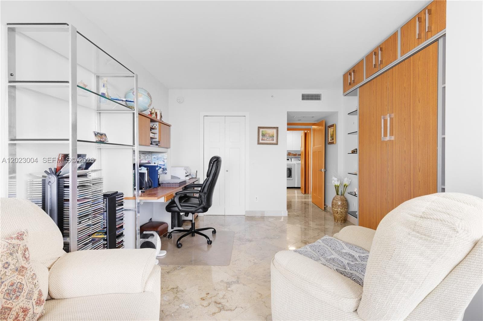 21055 Yacht Club Dr # 2704, Aventura FL 33180 — 25