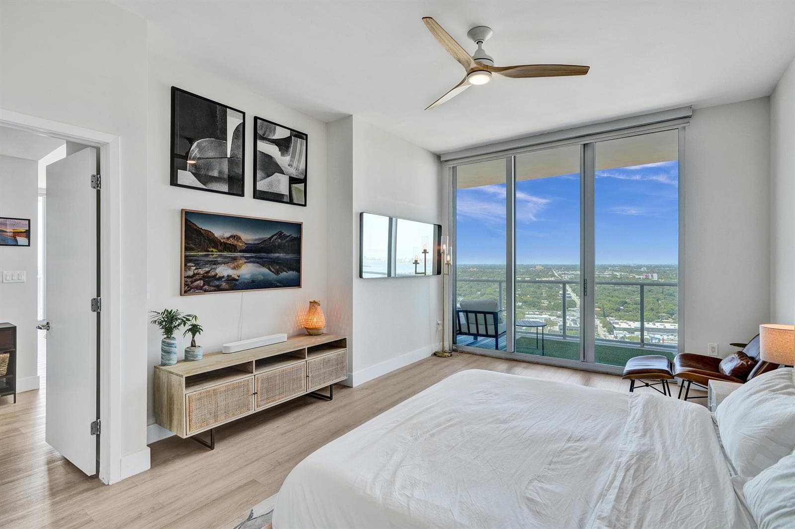 3470 E Coast Avenue # H2704, Miami FL 33137 — 20
