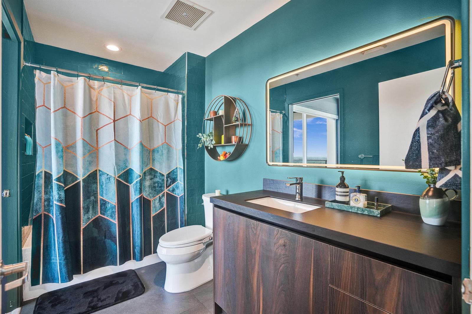3470 E Coast Avenue # H2704, Miami FL 33137 — 31