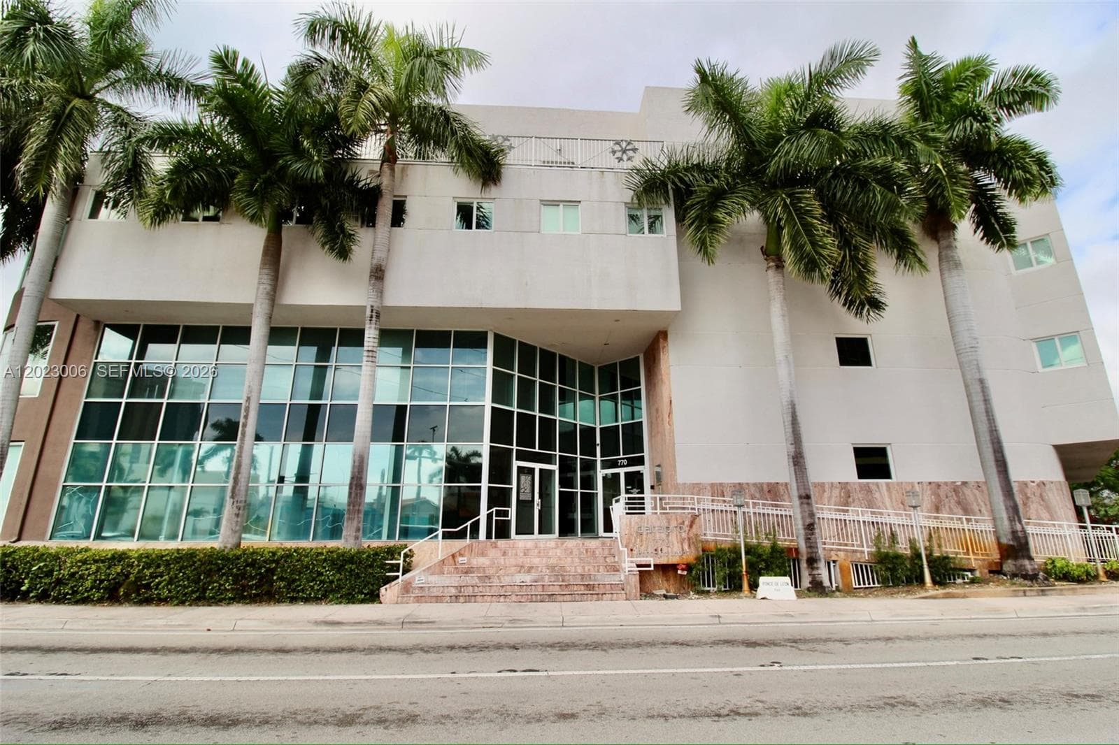 770 Ponce De Leon Blvd # 301, Coral Gables FL 33134 — 17