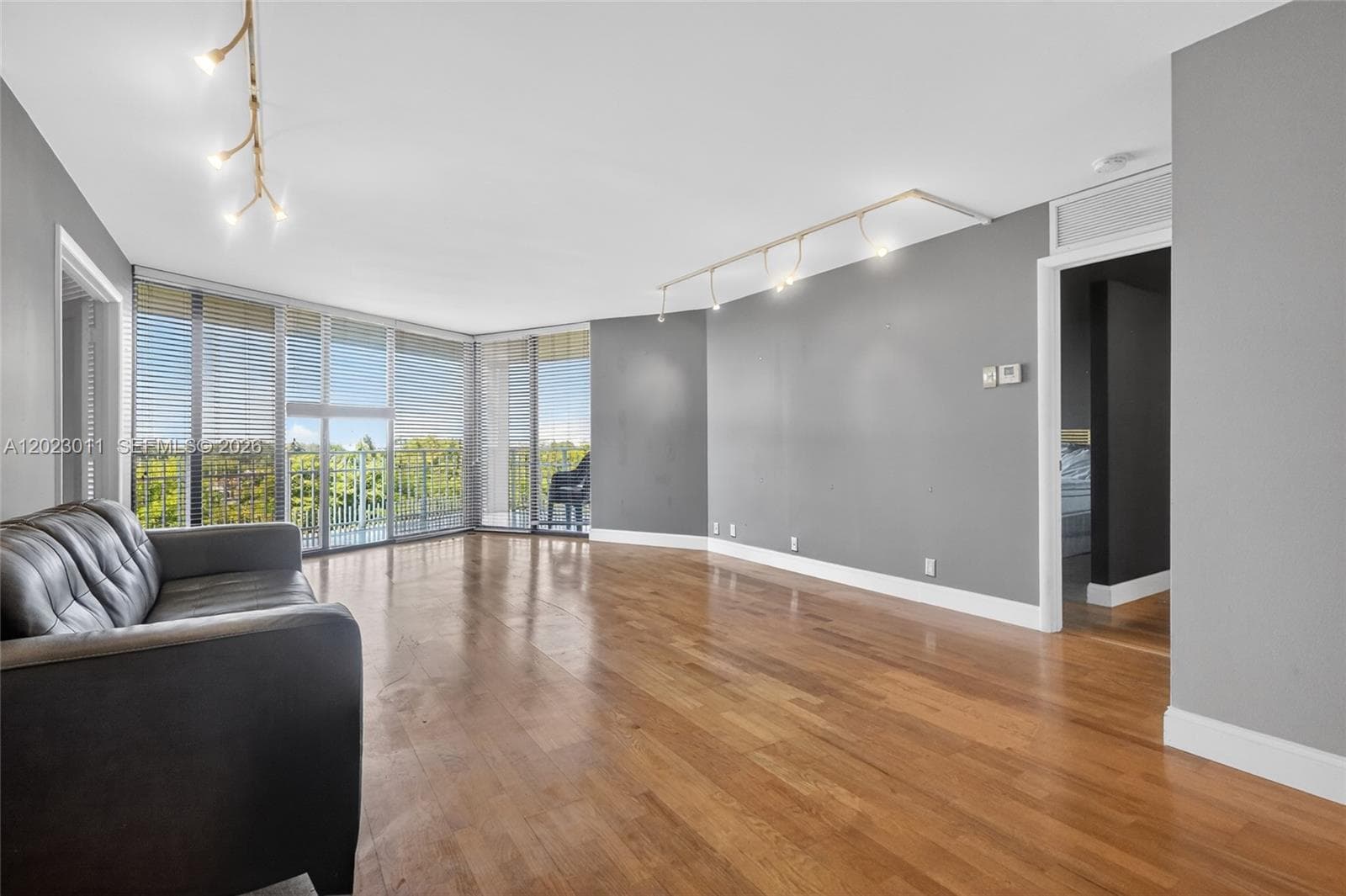2000 Towerside Ter # 709, Miami FL 33138 — 2