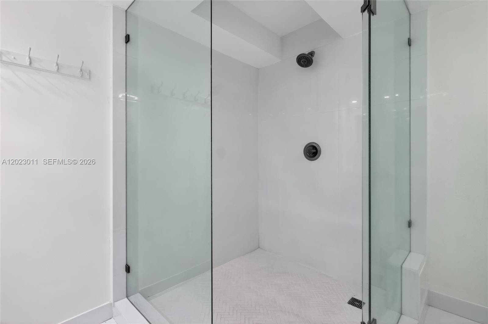 2000 Towerside Ter # 709, Miami FL 33138 — 12