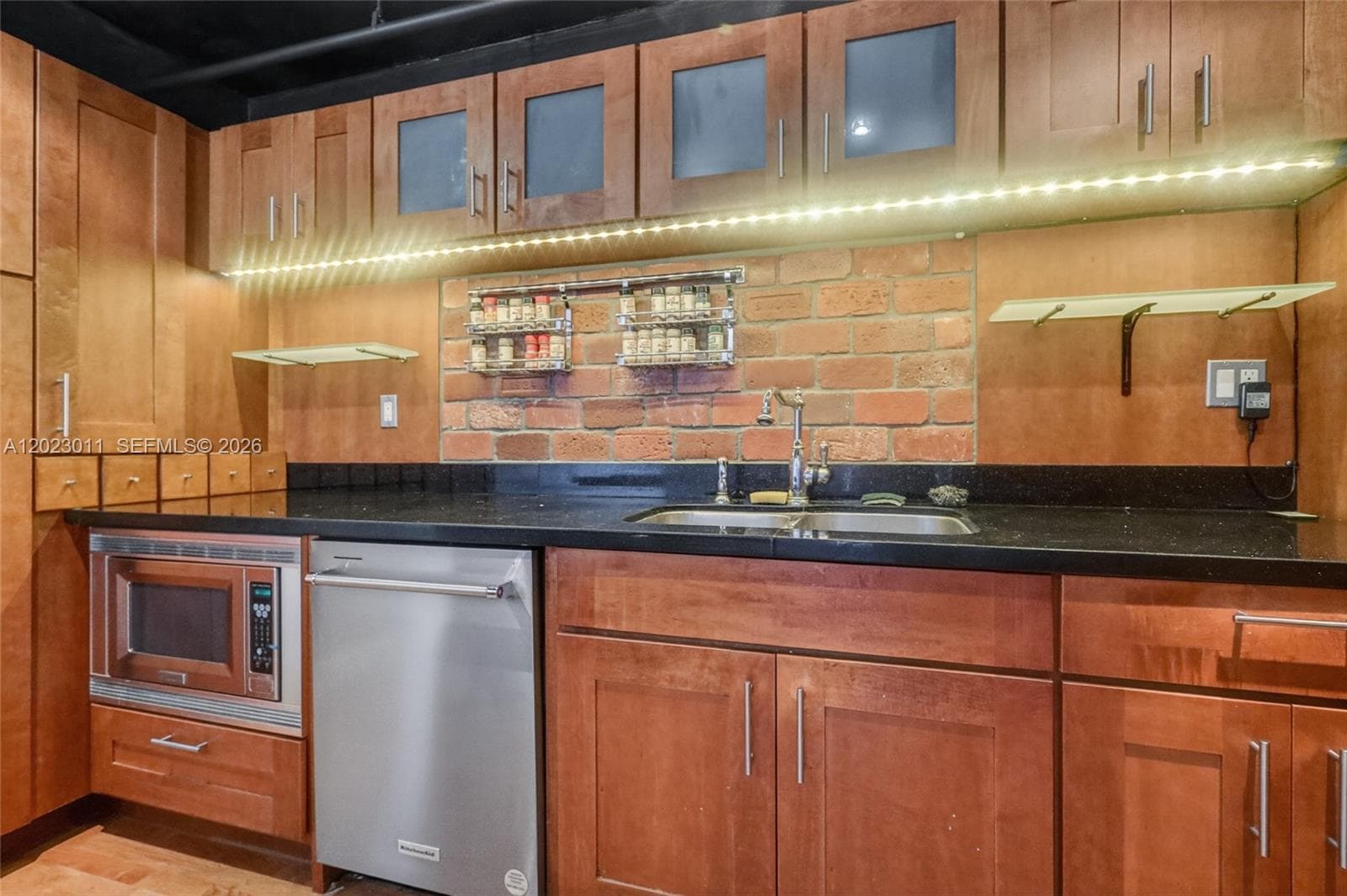 2000 Towerside Ter # 709, Miami FL 33138 — 7