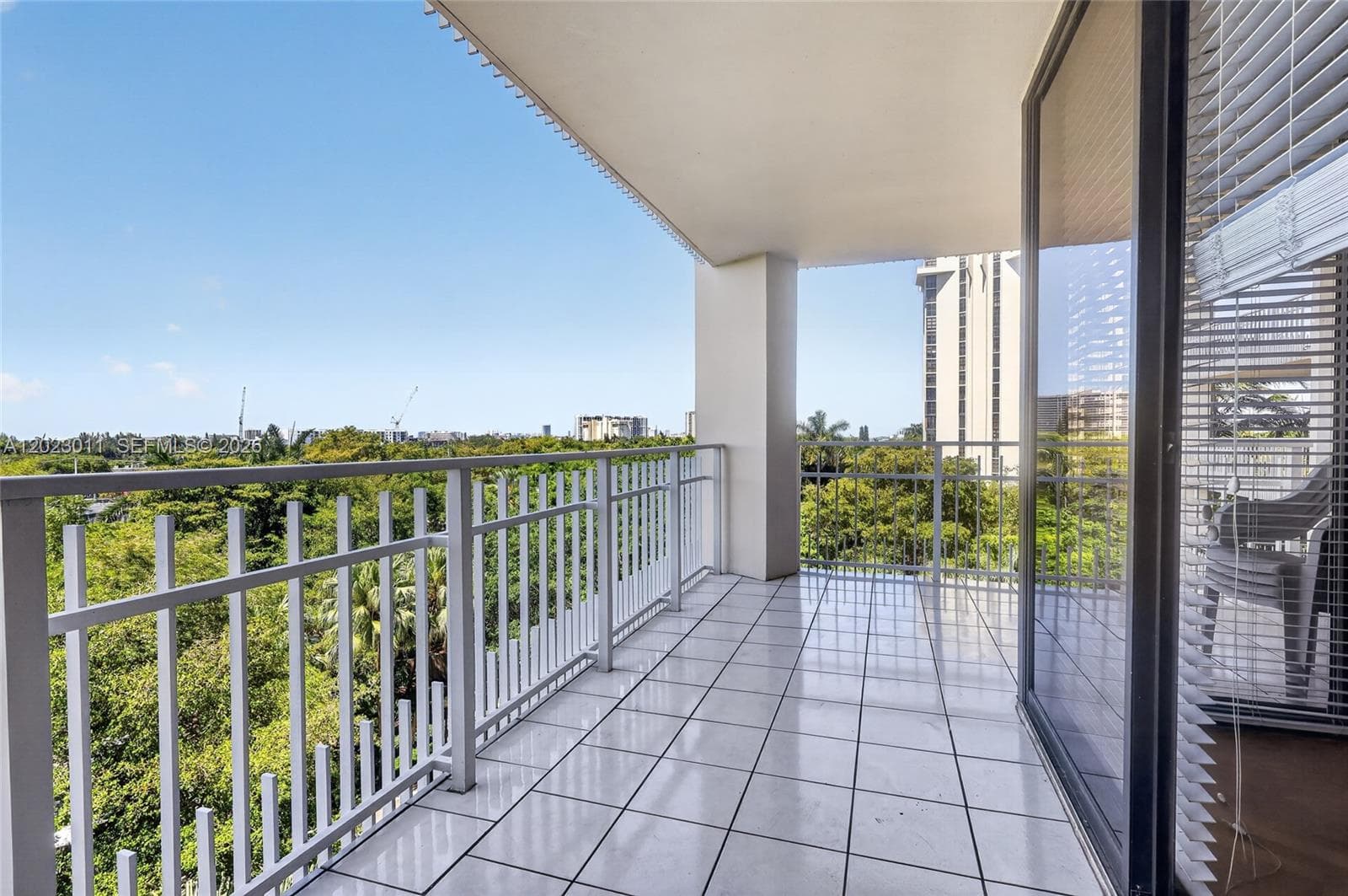 2000 Towerside Ter # 709, Miami FL 33138 — 18