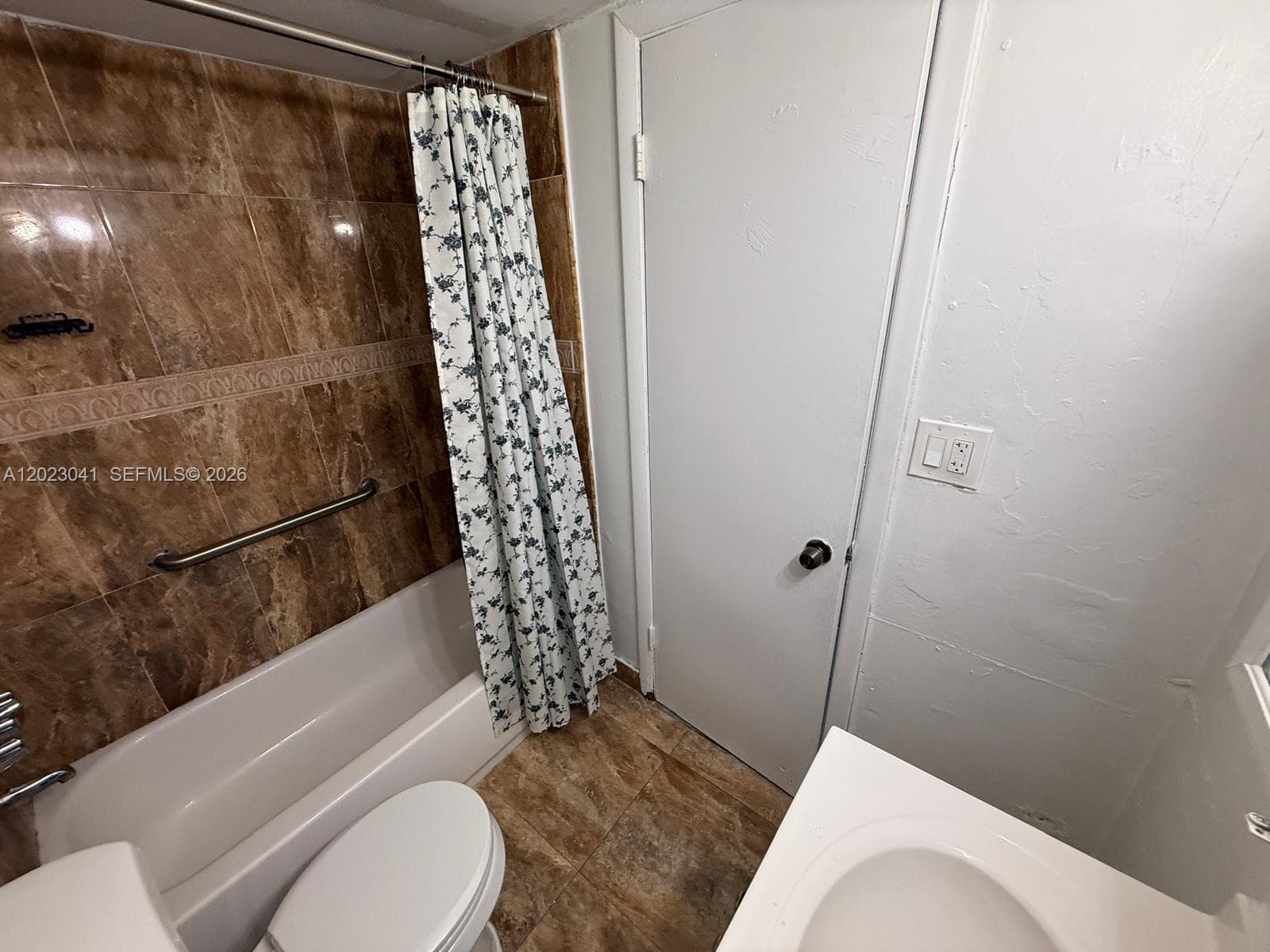 17101 NW 57th Ave # 102, Miami Gardens FL 33055 — 8