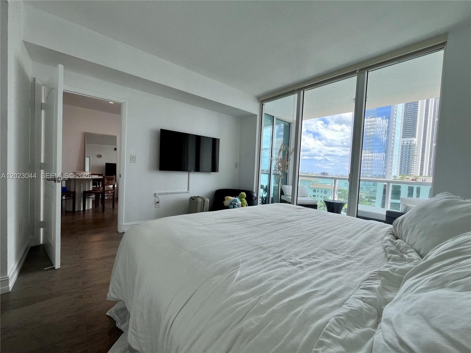 500 NE 29th St # 1005, Miami FL 33137 — 17