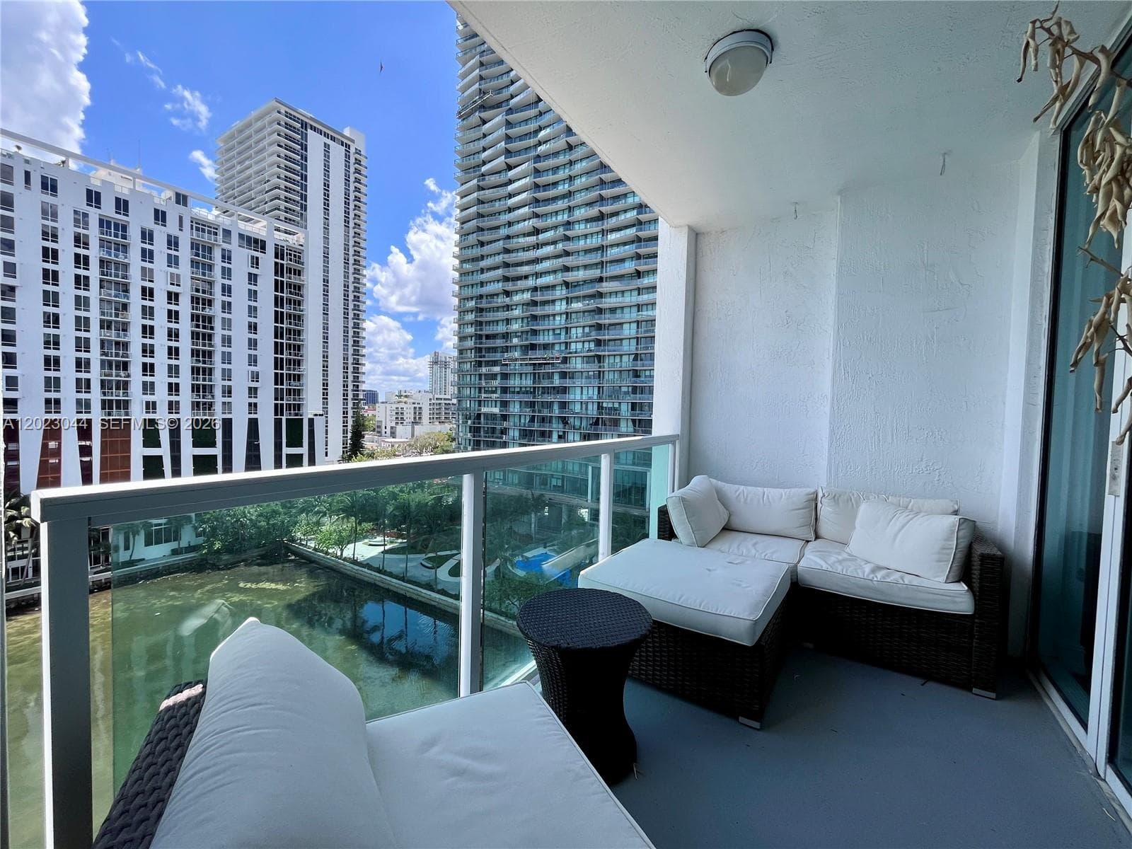 500 NE 29th St # 1005, Miami FL 33137 — 1
