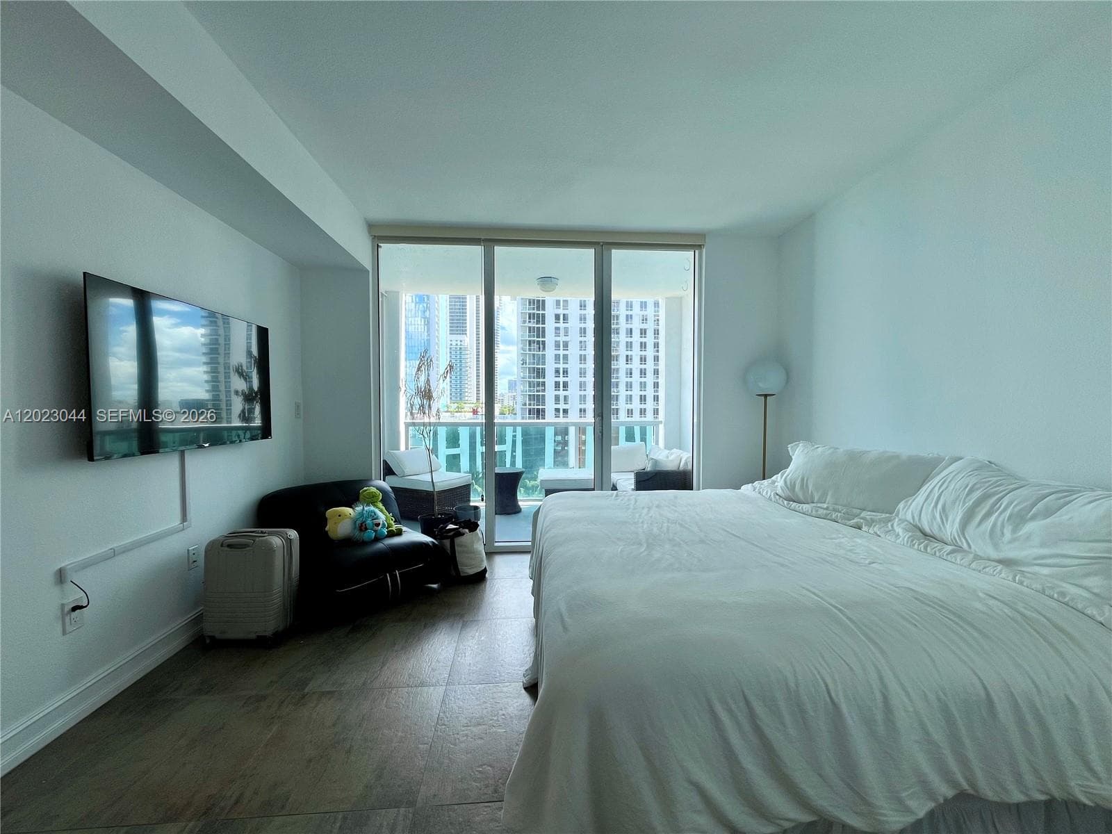 500 NE 29th St # 1005, Miami FL 33137 — 15