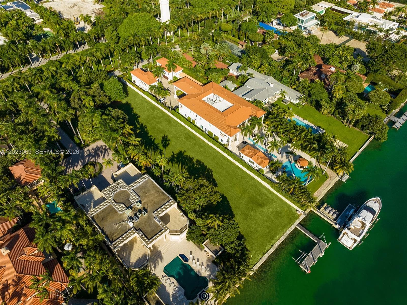 36 Star Island Dr, Miami Beach FL 33139 — 16