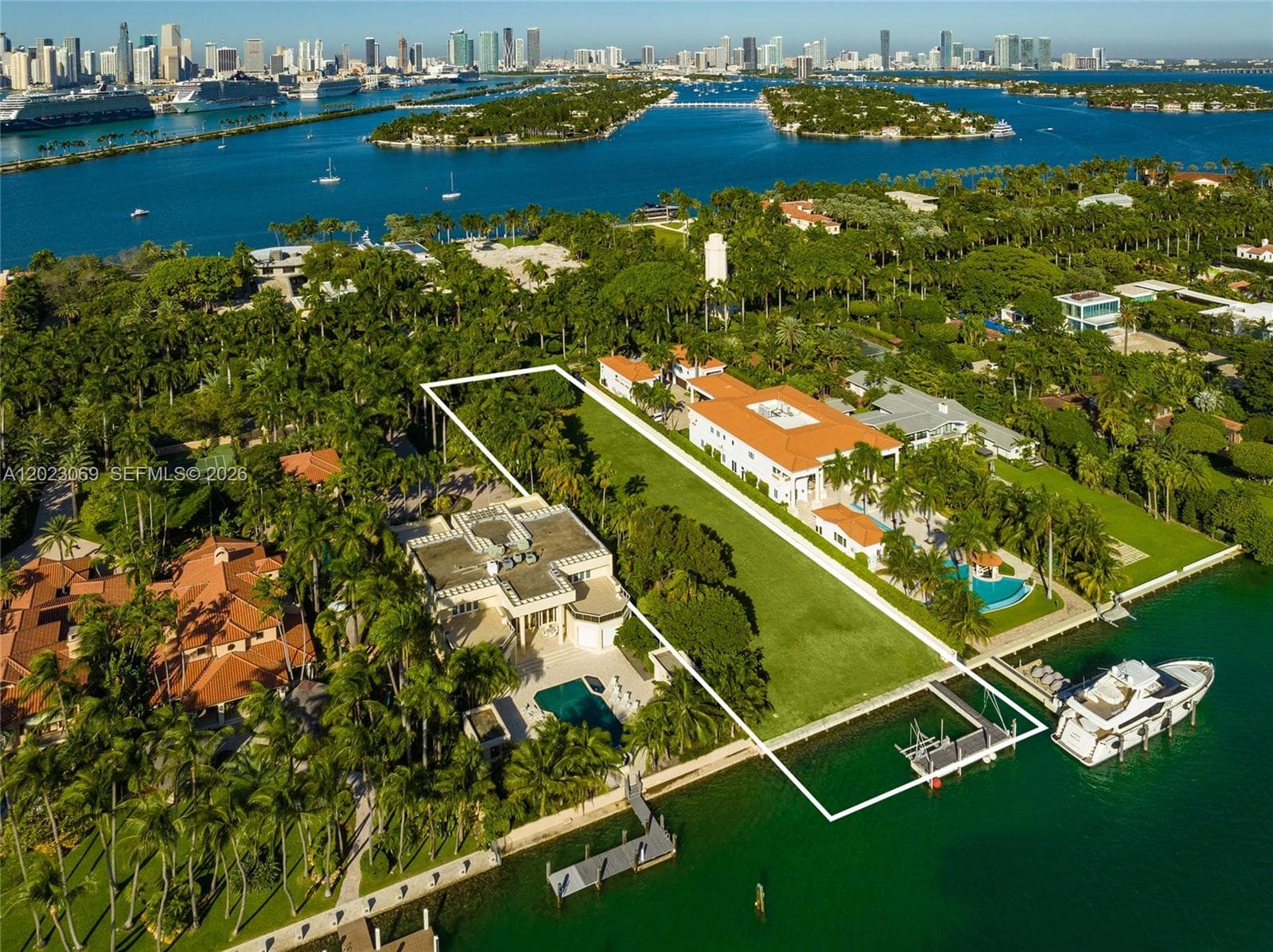 36 Star Island Dr, Miami Beach FL 33139 — 15