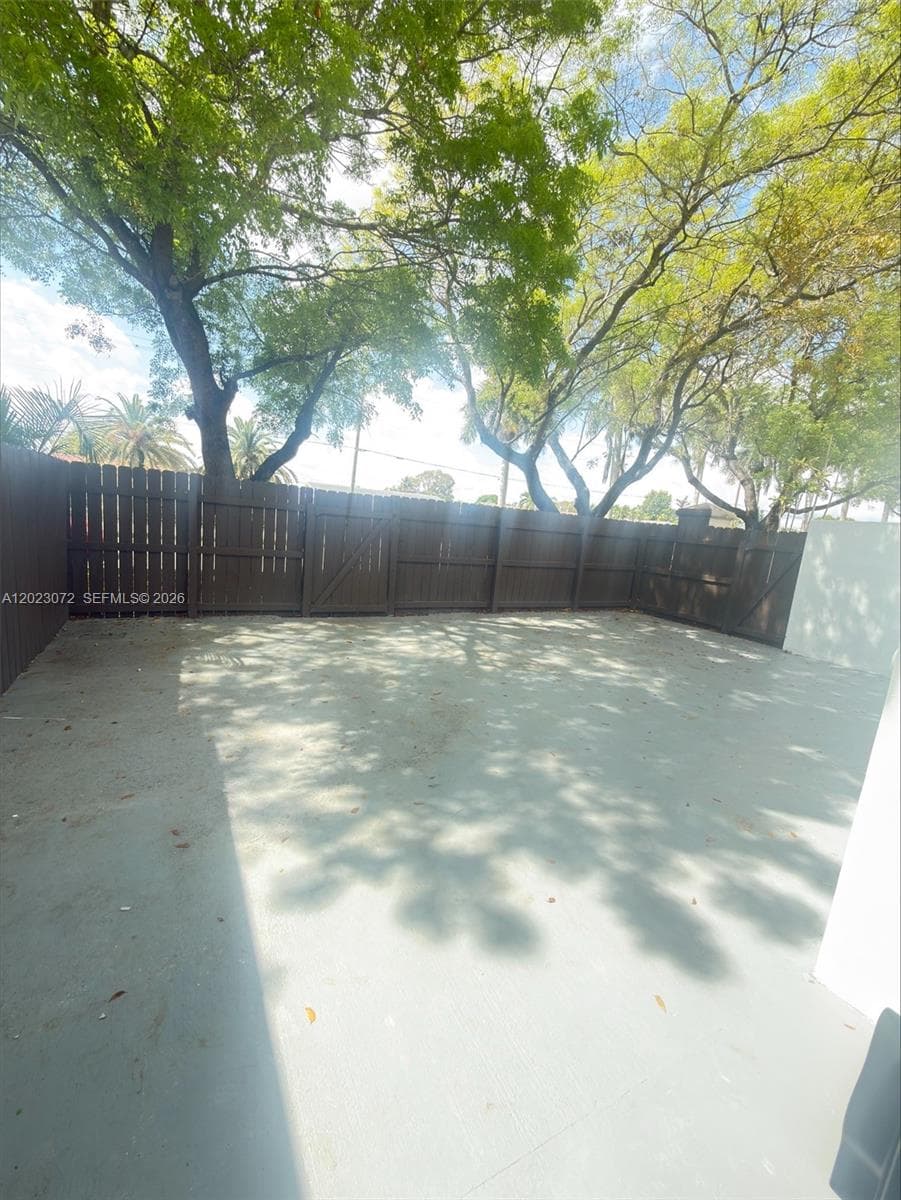 Greenway Lakes Sec One, Miami, FL — 27