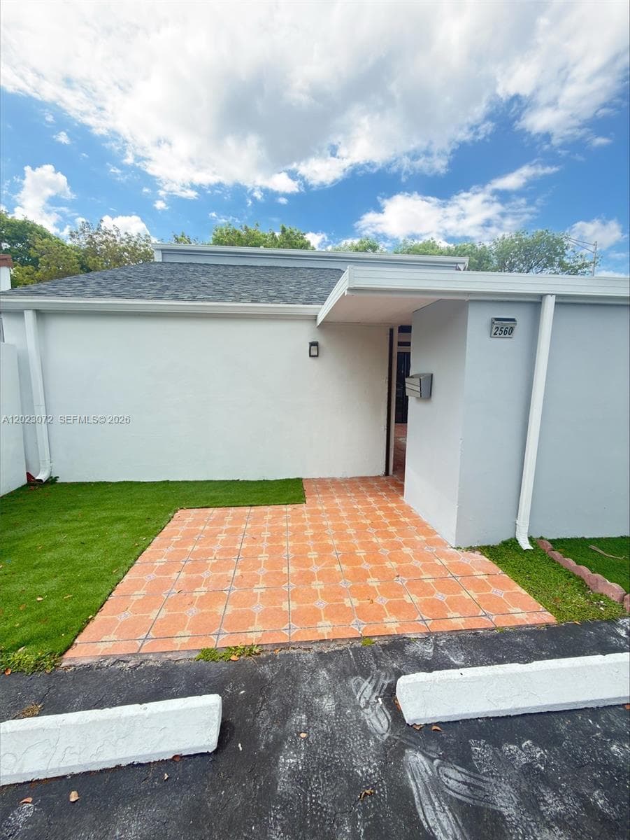 Greenway Lakes Sec One, Miami, FL — 1