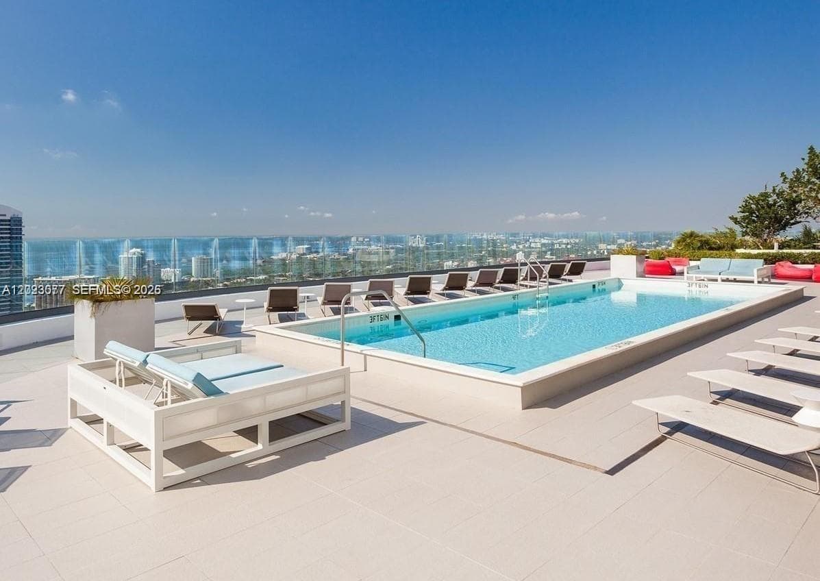 45 SW 9th St # 3501, Miami FL 33130 — 5