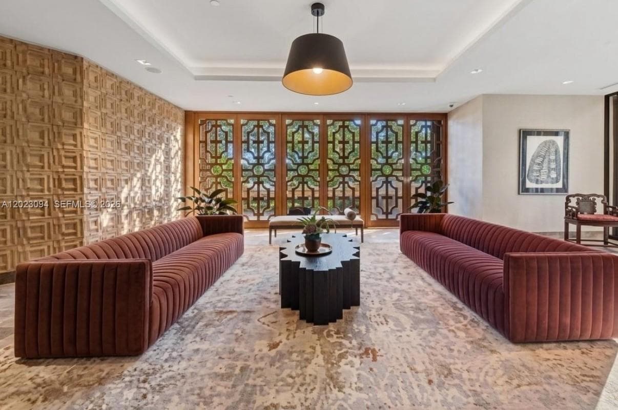 11113 Biscayne Blvd # 751, Miami FL 33181 — 16