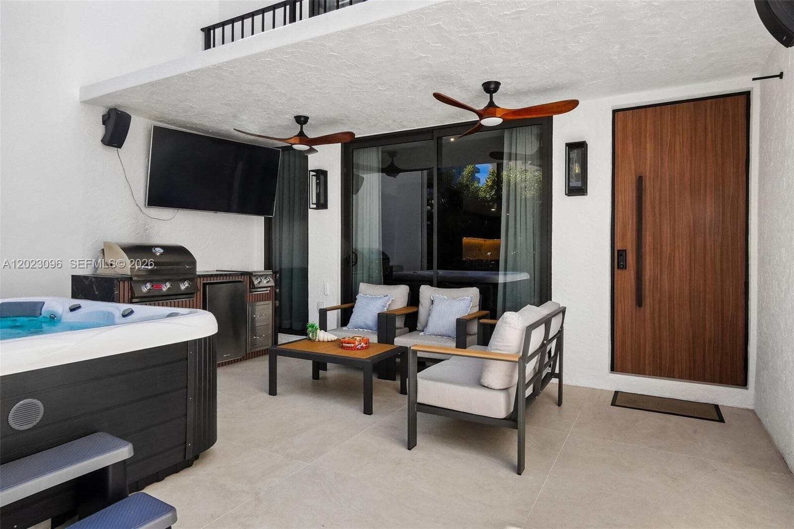 425 Grapetree Dr # 211, Key Biscayne FL 33149 — 24