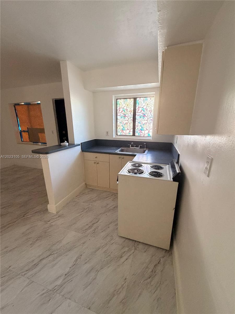 154 W 26th St # 2, Hialeah FL 33010 — 4