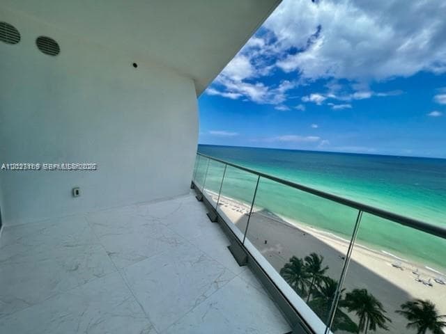 16901 Collins Ave # 1104, Sunny Isles Beach FL 33160 — 2