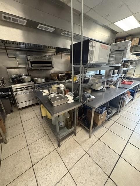 7317 SW 107th Ave, Miami FL 33173 — 11