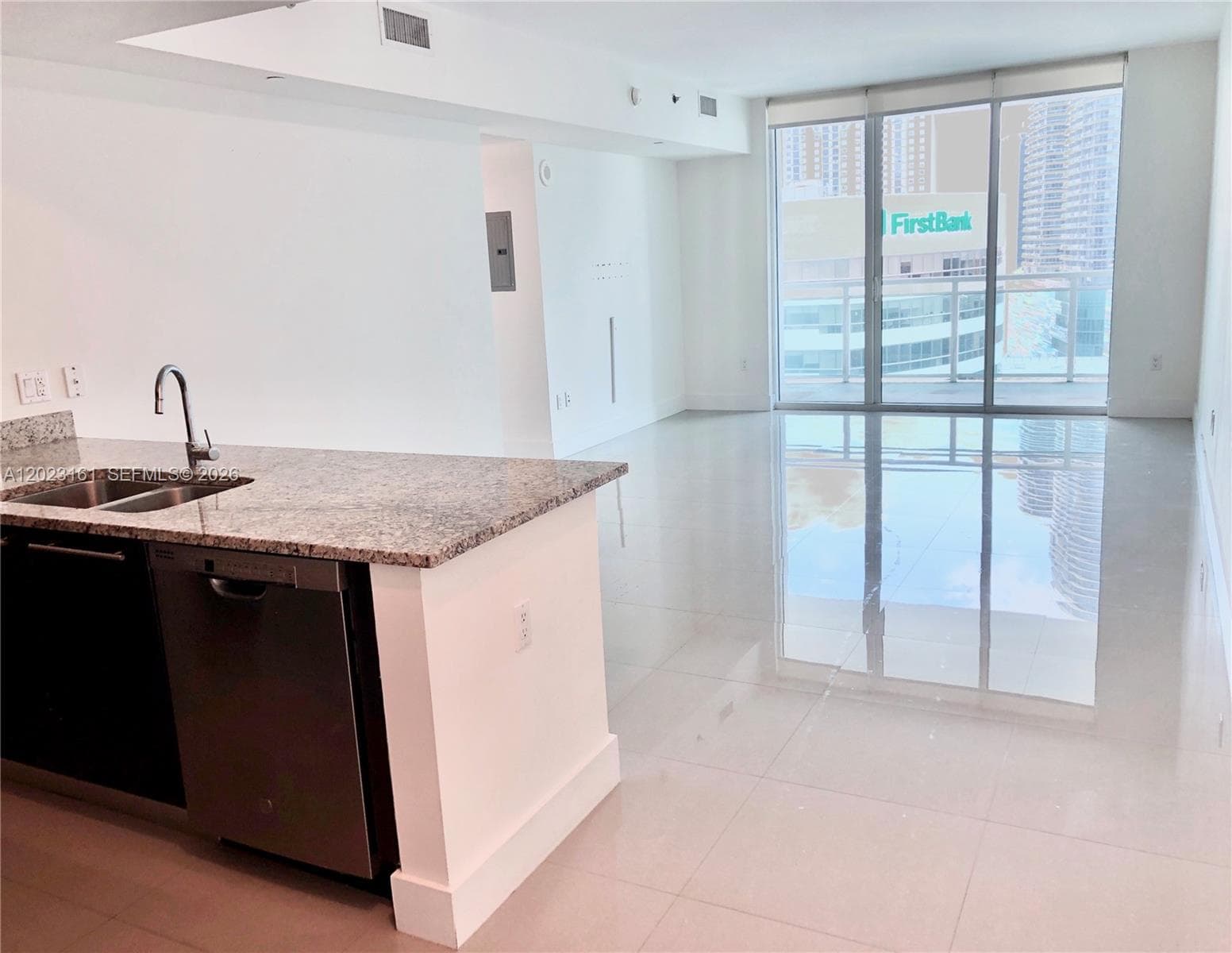 950 Brickell Bay Dr # 1701, Miami FL 33131 — 1