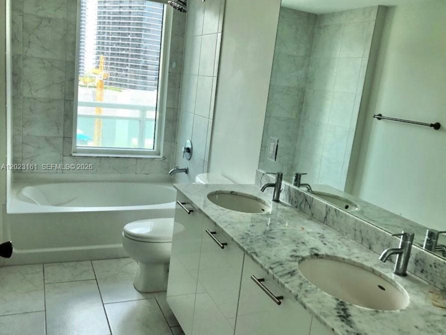 950 Brickell Bay Dr # 1701, Miami FL 33131 — 5
