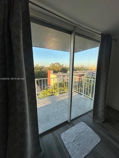 1470 NE 125th Ter # 809, North Miami FL 33161 — 4