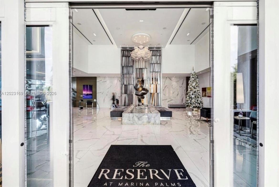 17111 Biscayne Blvd # 2209, North Miami Beach FL 33160 — 22