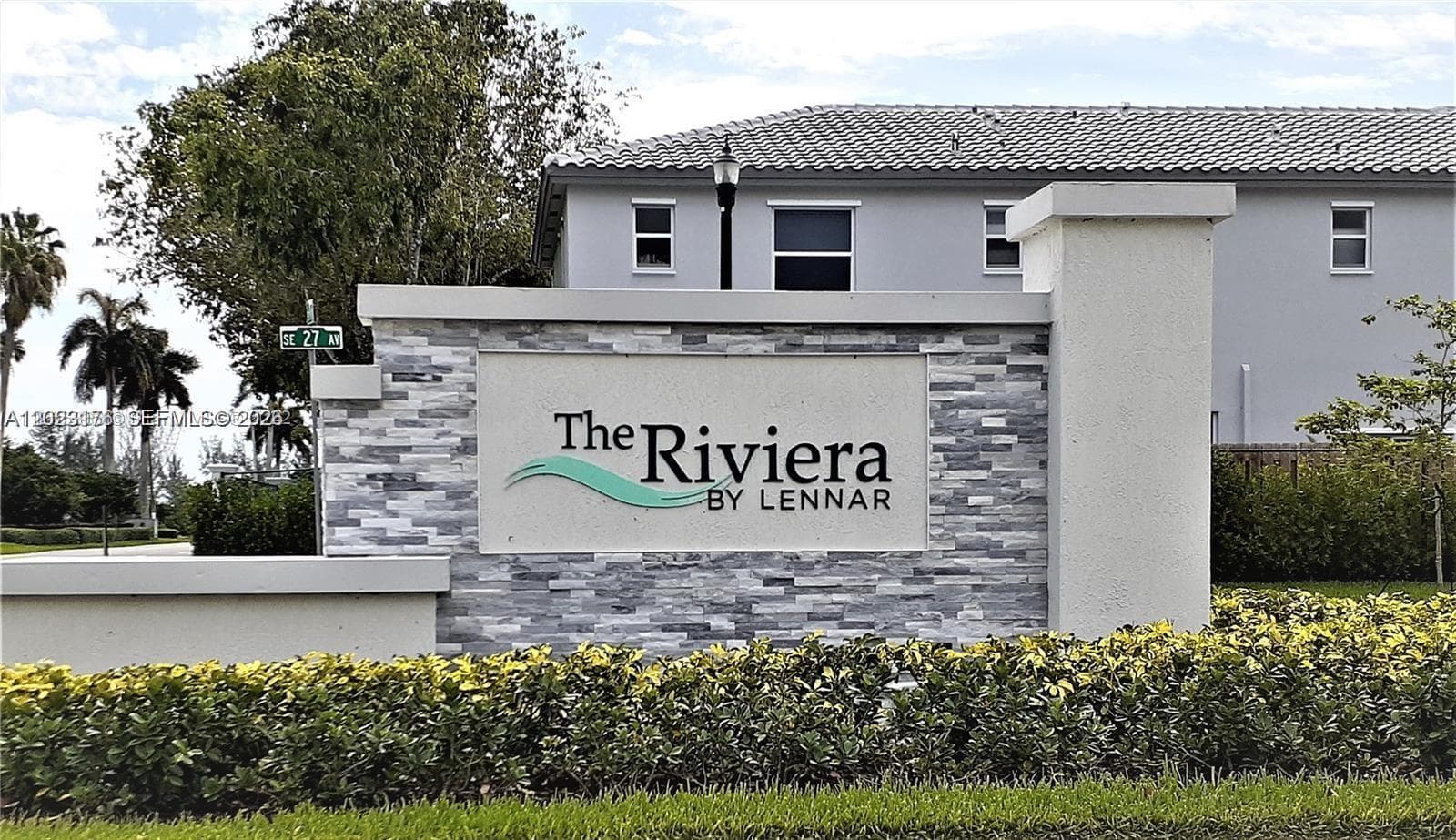 1857 SE 26th Ter, Homestead FL 33035 — 1