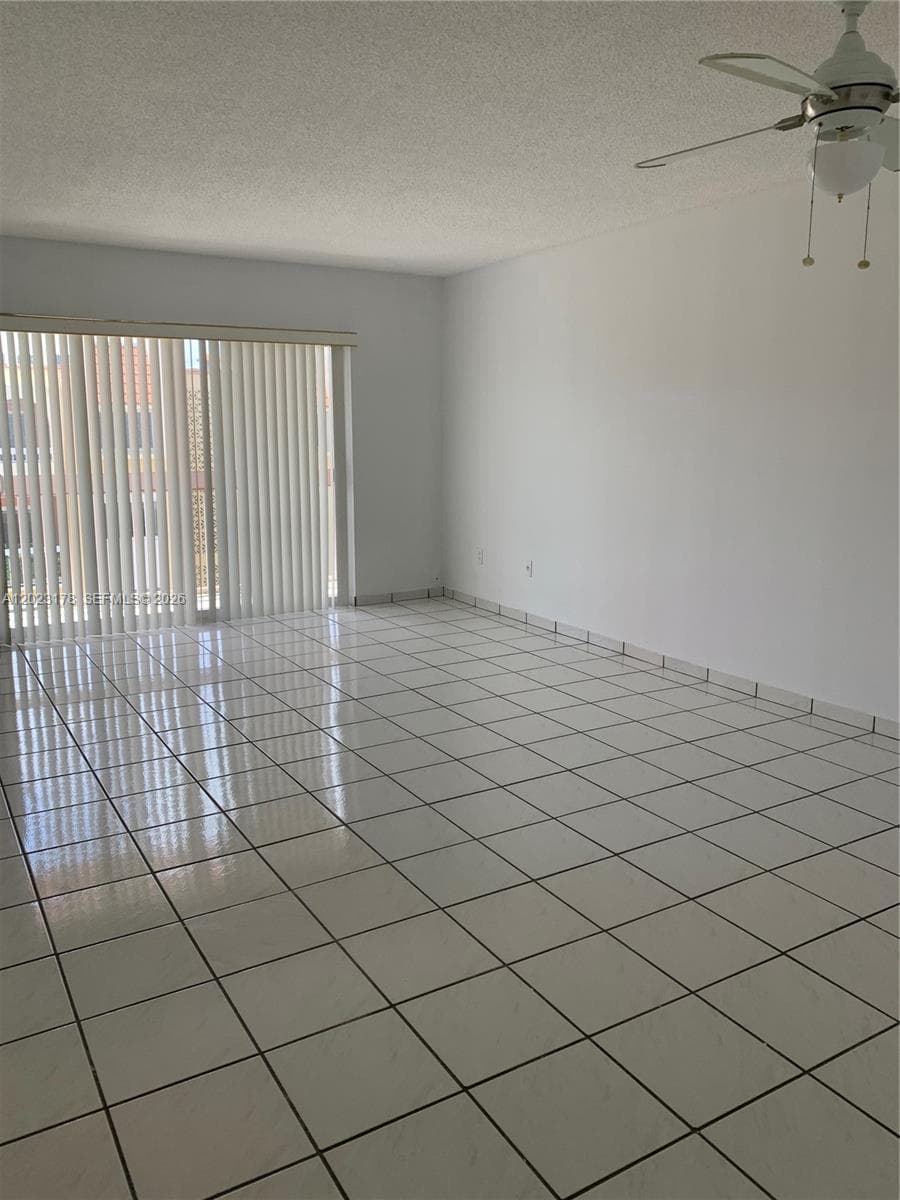 7703 Camino Real # 405, Miami FL 33143 — 7