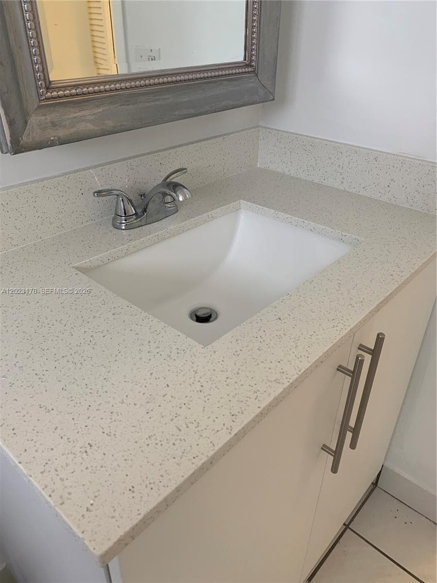 7703 Camino Real # 405, Miami FL 33143 — 1