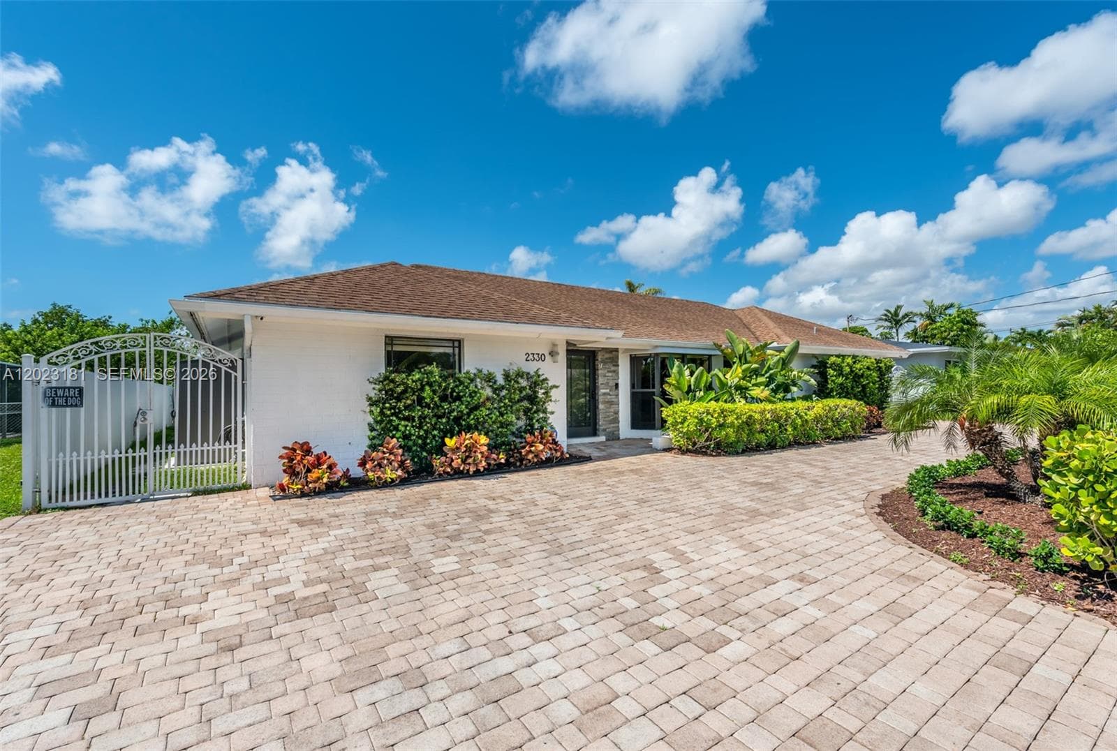 2330 NE 195th St, Miami FL 33180 — 1