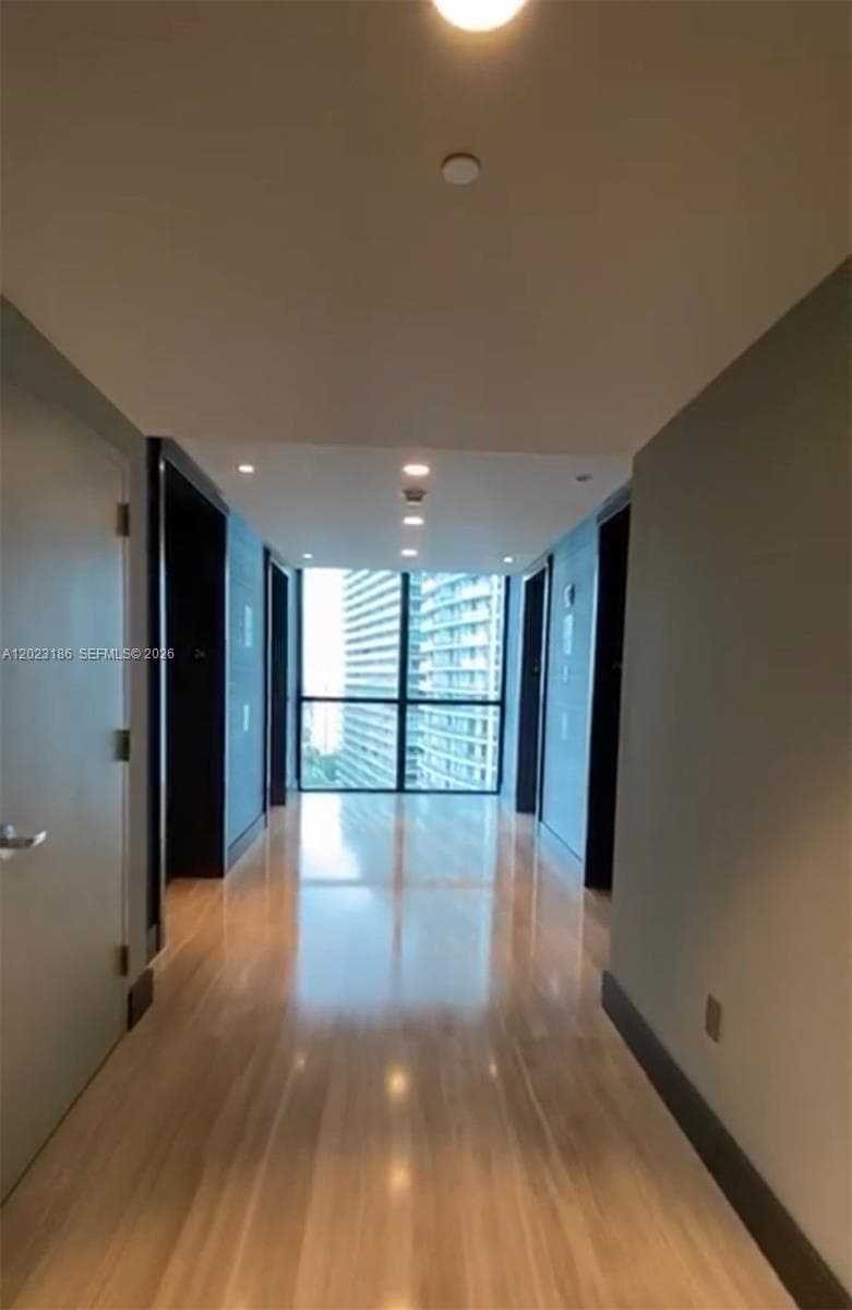 1080 Brickell Ave # 2405, Miami FL 33131 — 2