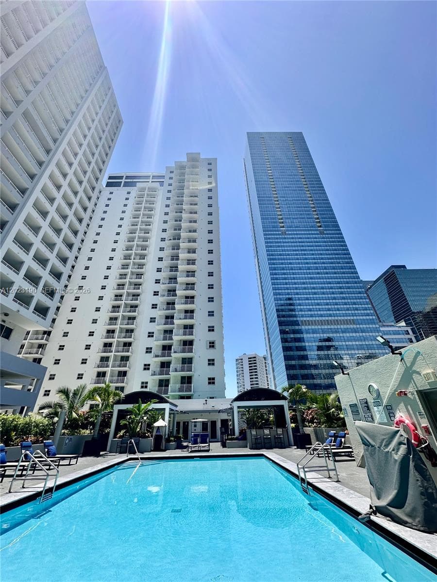185 SE 14th Ter # 2809, Miami FL 33131 — 9