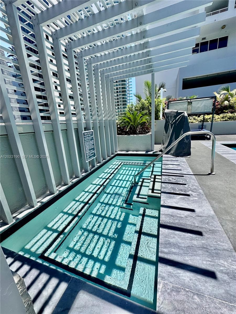 185 SE 14th Ter # 2809, Miami FL 33131 — 8