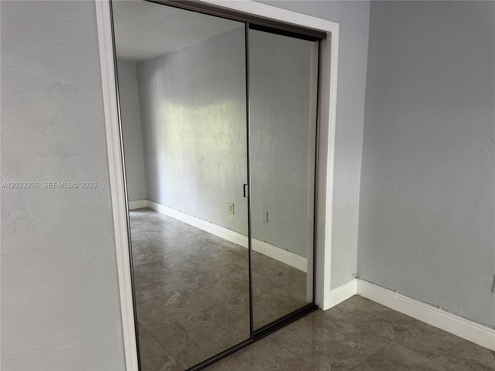 1860 Venice Park Dr # 107, North Miami FL 33181 — 14