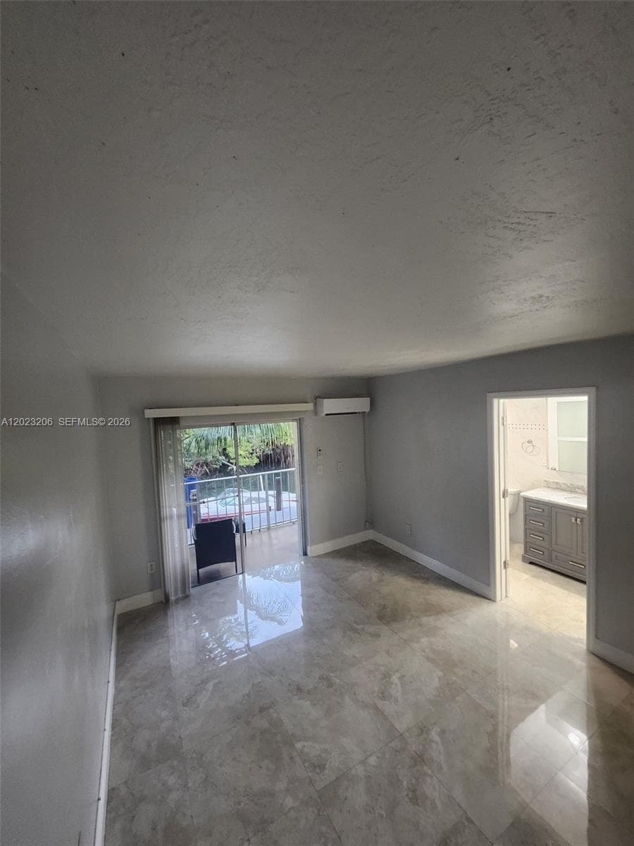 1860 Venice Park Dr # 107, North Miami FL 33181 — 19