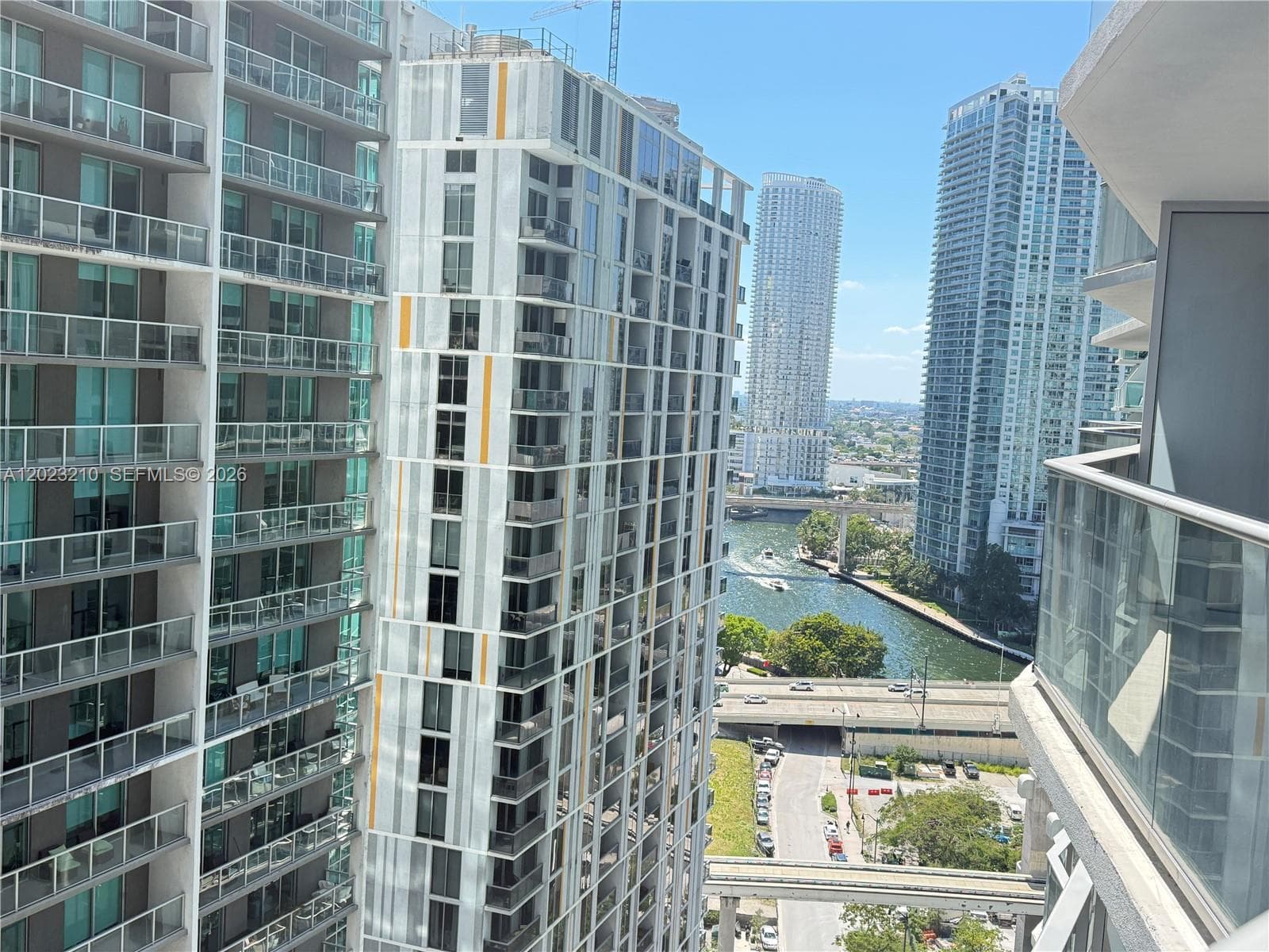 77 SE 5th ST # 2111, Miami FL 33131 — 10