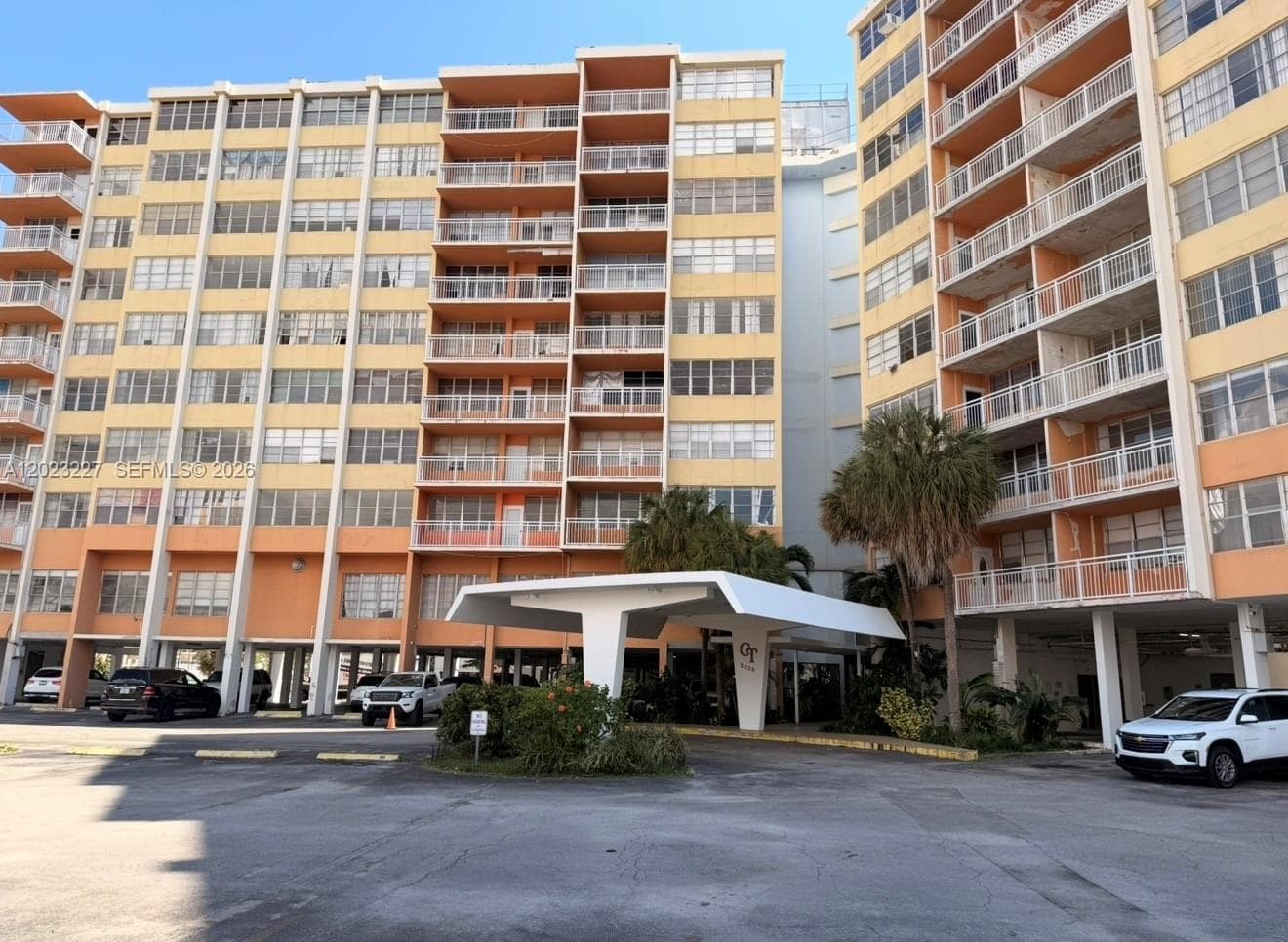 2025 NE 164th St # 706, North Miami Beach FL 33162 — 1