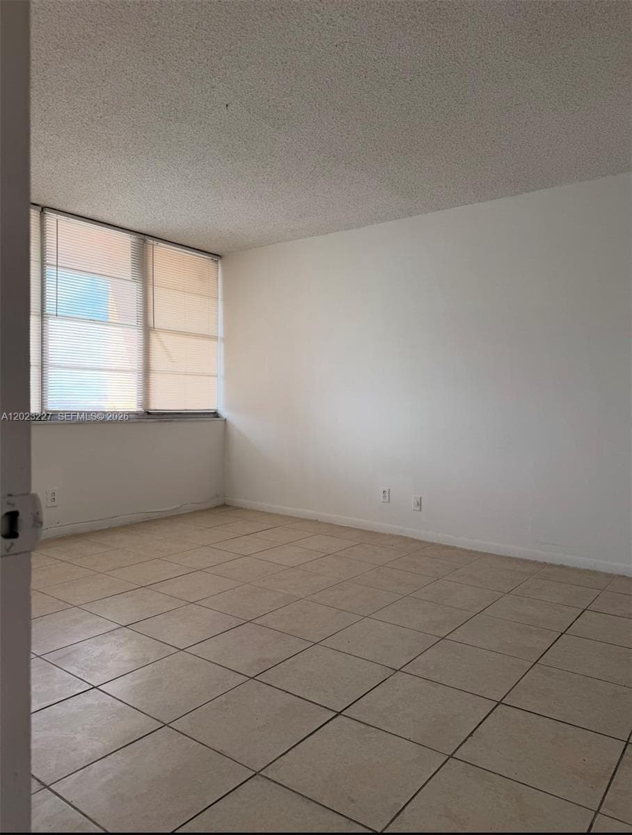 2025 NE 164th St # 706, North Miami Beach FL 33162 — 5