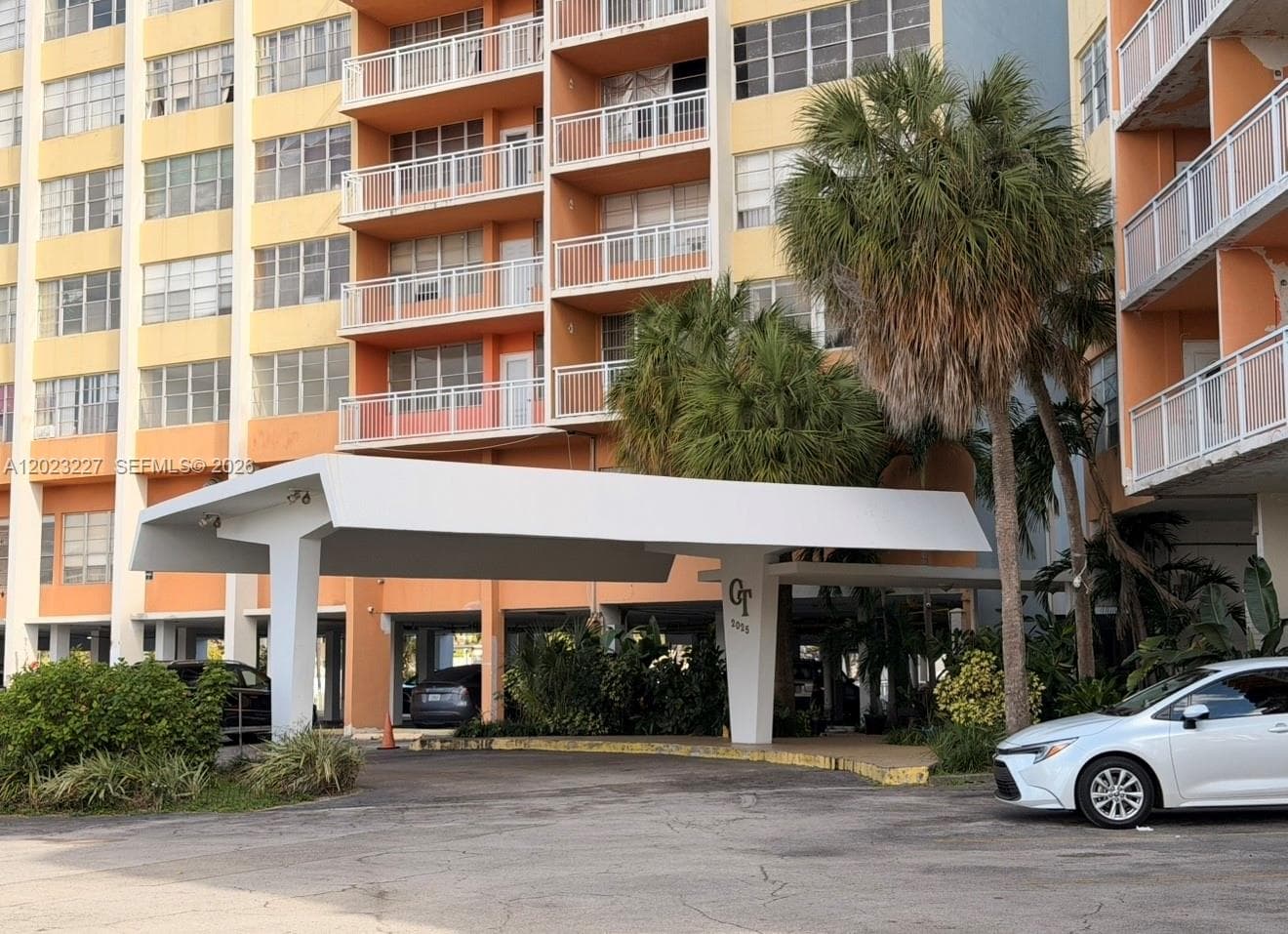 2025 NE 164th St # 706, North Miami Beach FL 33162 — 8