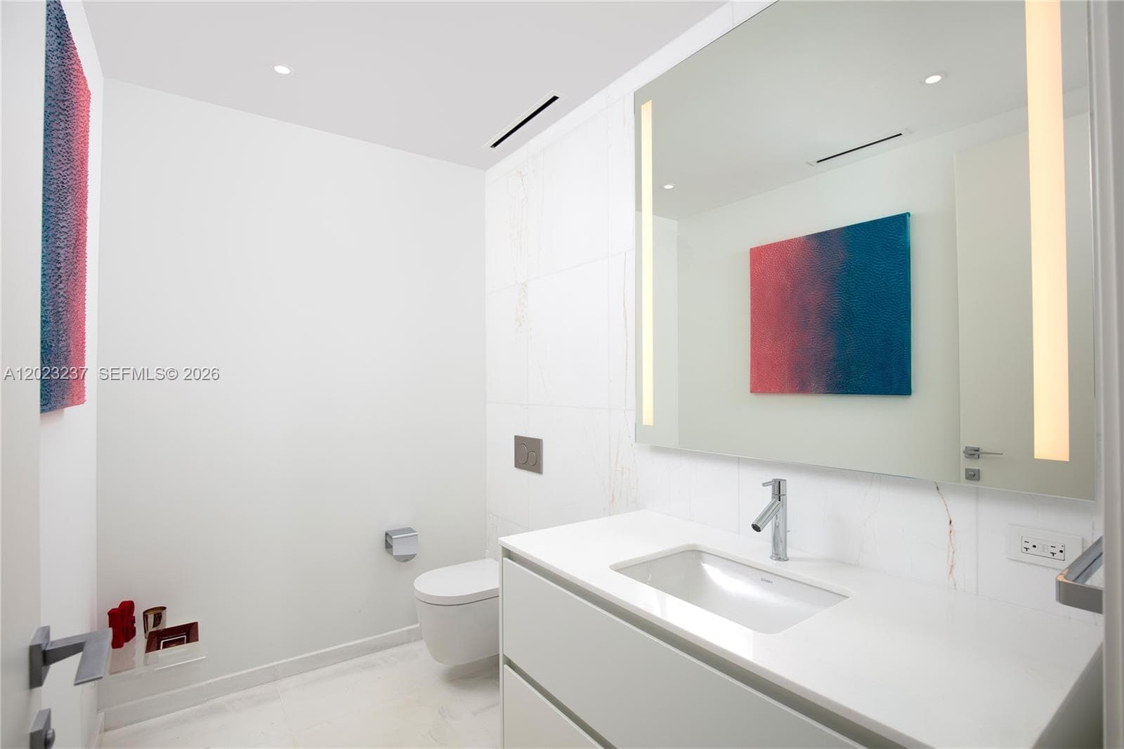 300 S Biscayne Blvd Way # 2107, Miami FL 33131 — 14