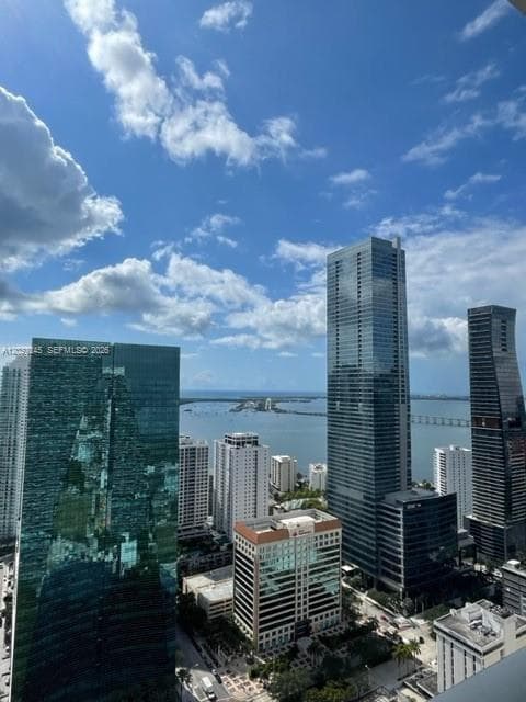 1300 S Miami Ave # 4001, Miami FL 33130 — 25