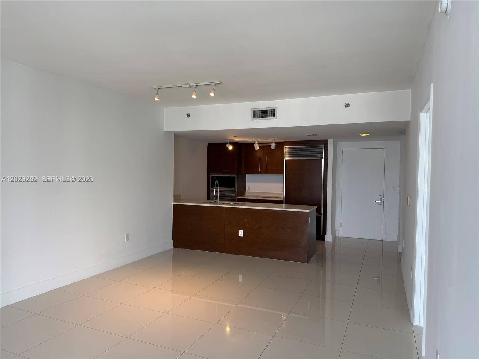 465 Brickell Ave # 3906, Miami FL 33131 — 6