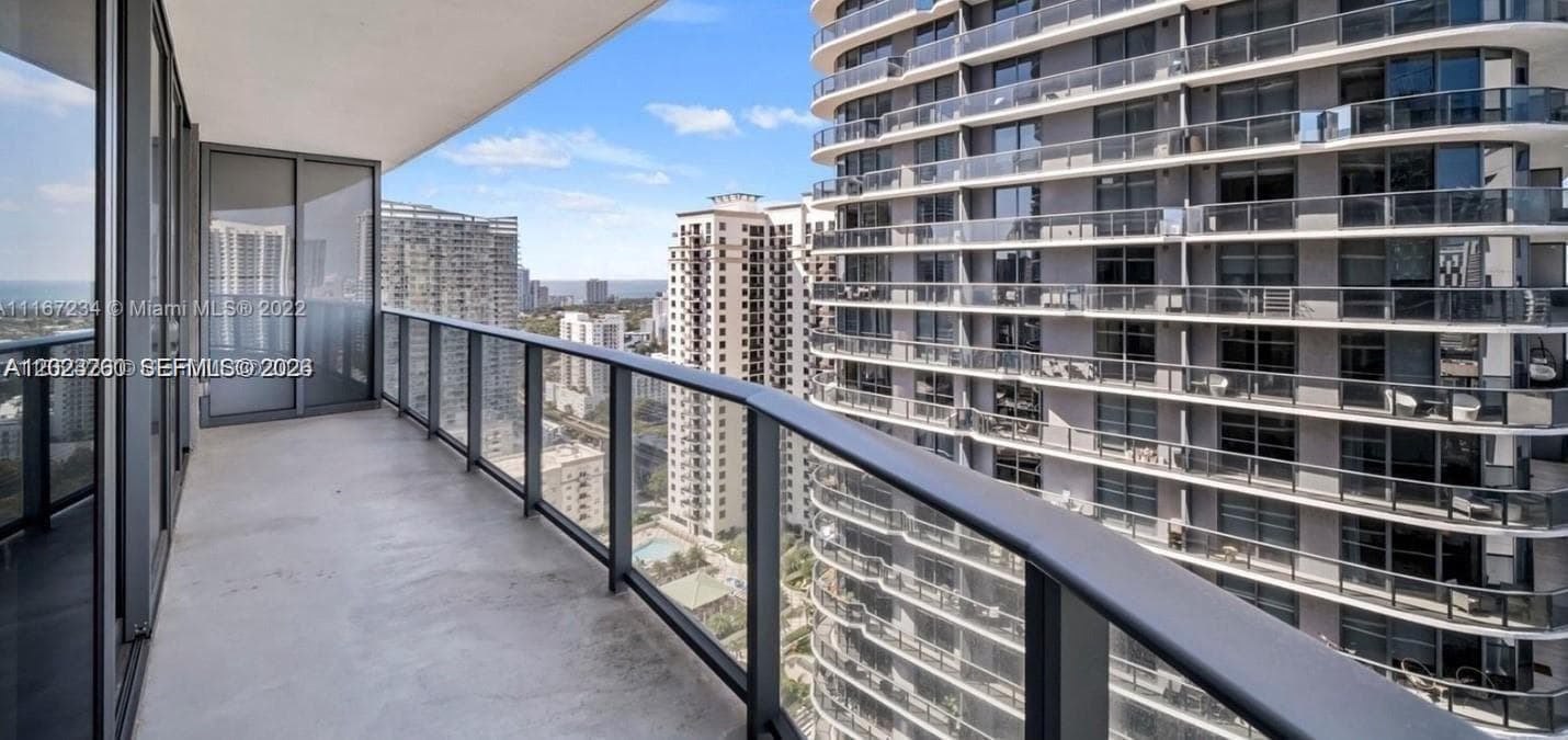 45 SW 9th St # 2908, Miami FL 33130 — 12
