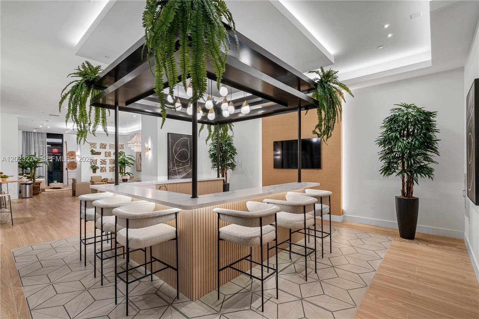 16395 Biscayne Blvd # 1310, North Miami Beach FL 33160 — 46