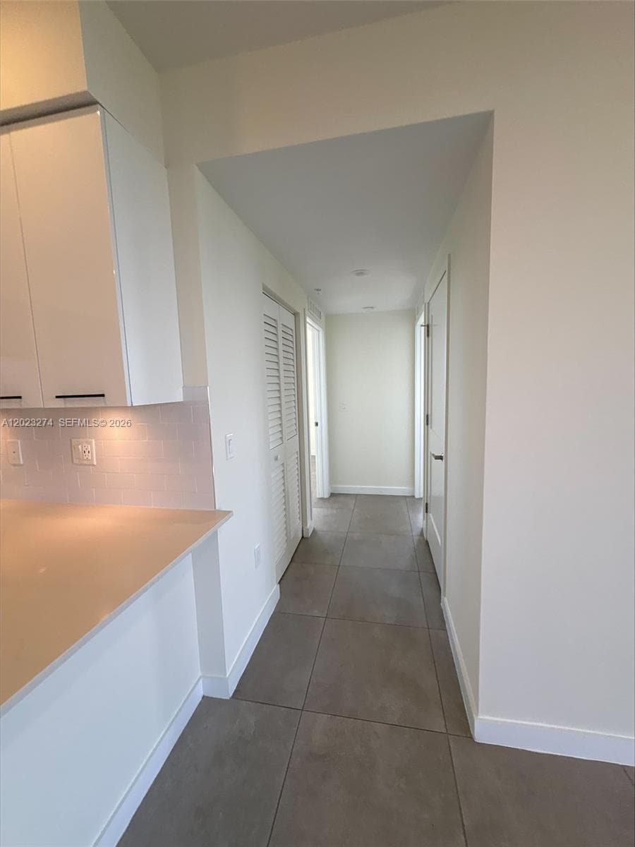 16395 Biscayne Blvd # 1310, North Miami Beach FL 33160 — 12