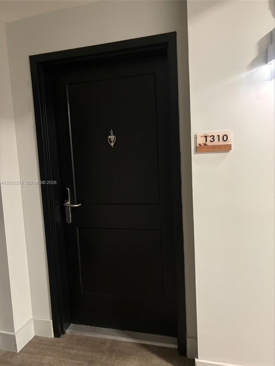16395 Biscayne Blvd # 1310, North Miami Beach FL 33160 — 25