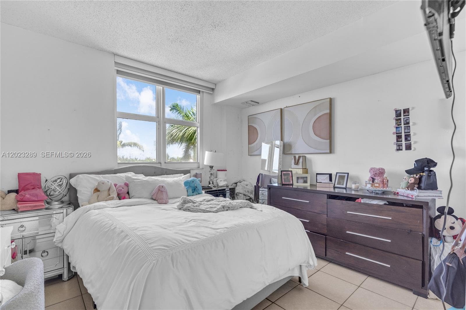 5077 NW 7th St # 517, Miami FL 33126 — 16