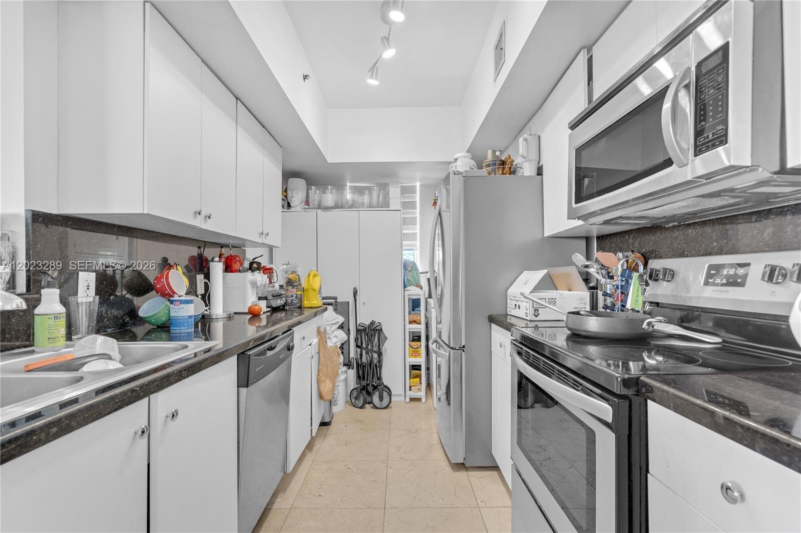 5077 NW 7th St # 517, Miami FL 33126 — 7