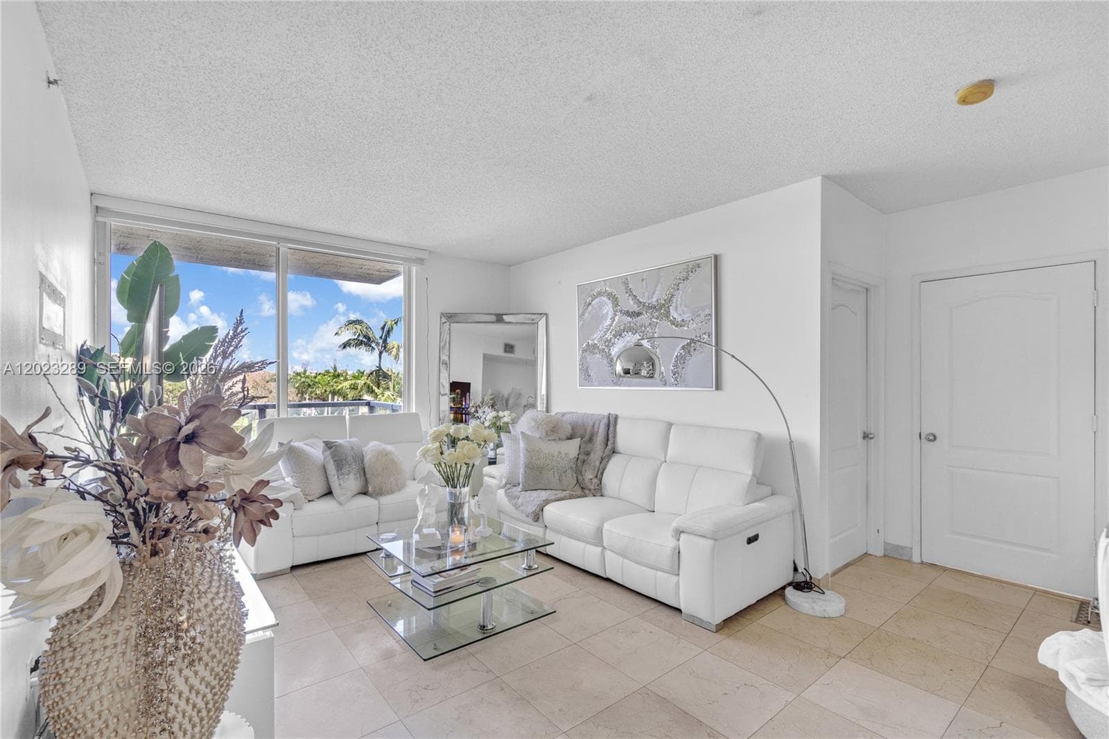 5077 NW 7th St # 517, Miami FL 33126 — 4