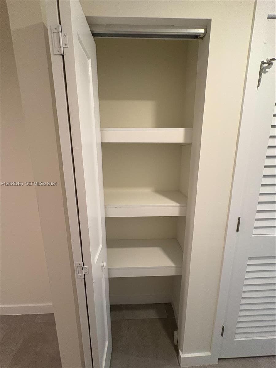 16395 Biscayne Blvd # 1311, North Miami Beach FL 33160 — 18